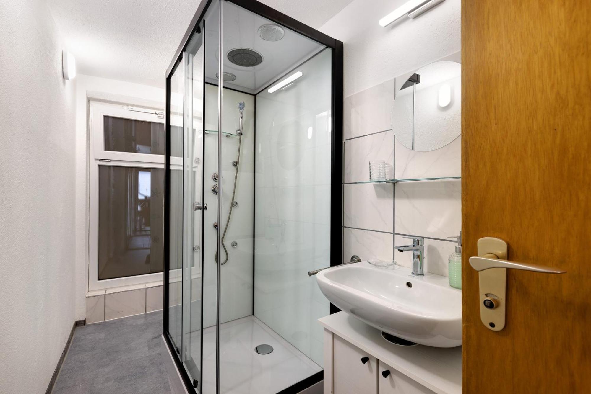 Ferienwohnung Im Laendle Ройтлинген Екстериор снимка